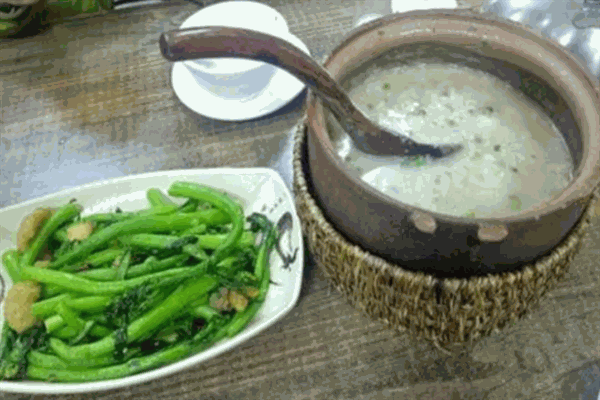 瓦罐煨粥