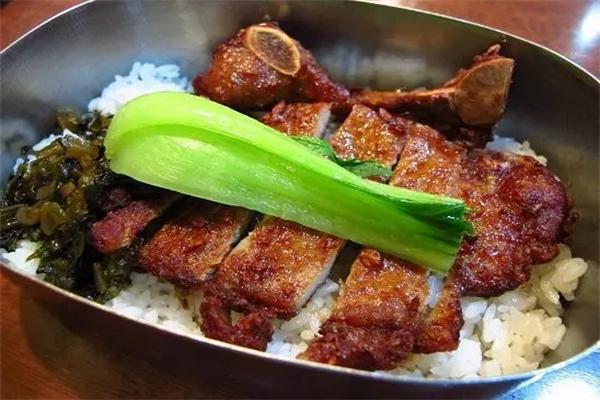 食力兀排骨饭