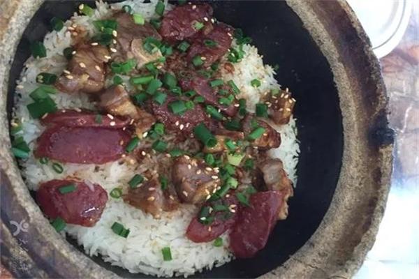 顺德红星煲仔饭