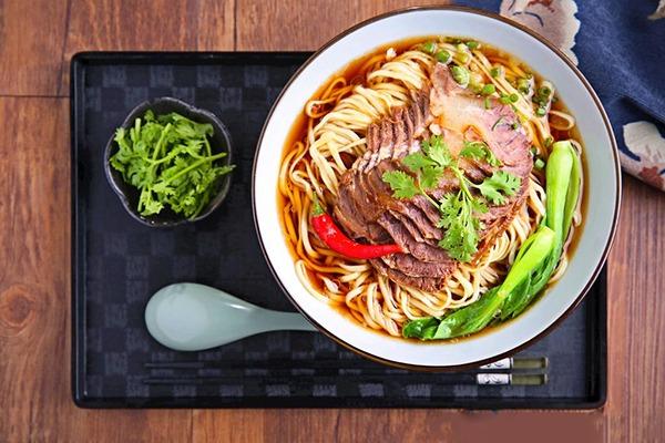 西和源牛肉面