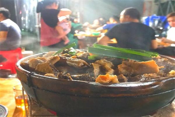 好野味炭炉牛杂煲