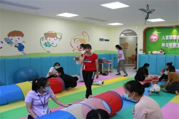 杺心家婴幼儿成长中心