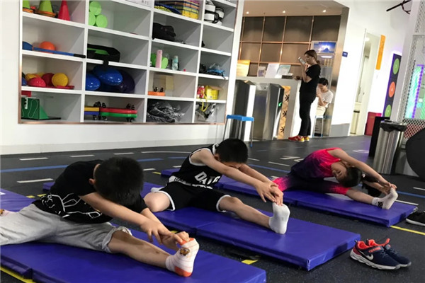 KM体训青少年体适能