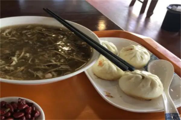 张小文胡辣汤