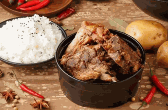 辣骨王酱骨饭