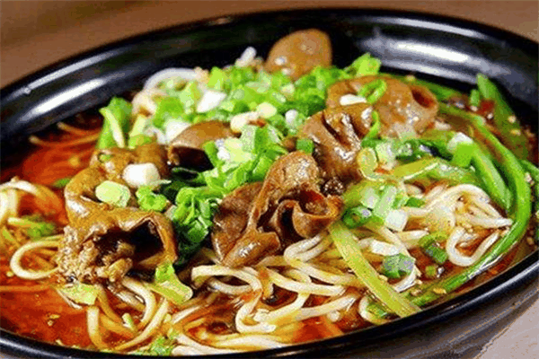 桂斧山城重庆小面加盟