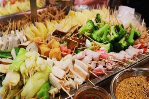 锦尝小郡肝串串香