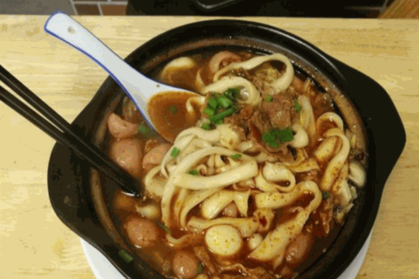 老谭刀削面