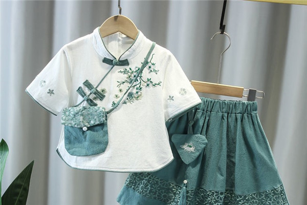 瑞昌服装
