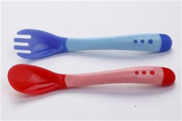 新贝婴幼儿用品