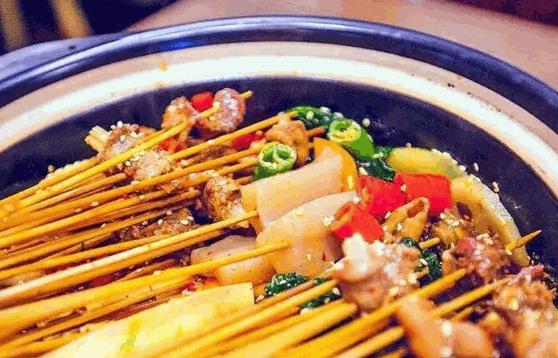 方脑壳冷锅串串费多少钱