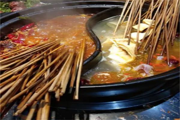 摆家常小郡肝成都串串香