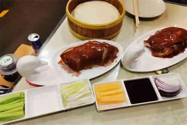 金鸭都烤鸭店