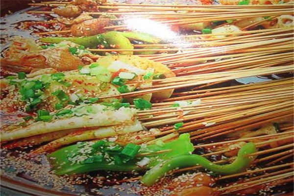 苏尝串串香