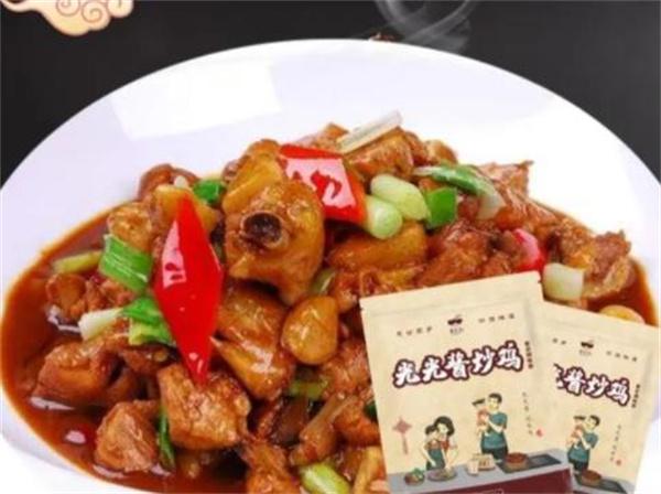 光光酱炒鸡