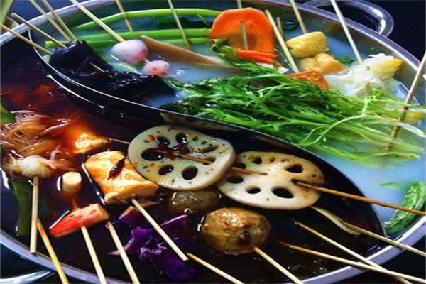 苏尝串串香