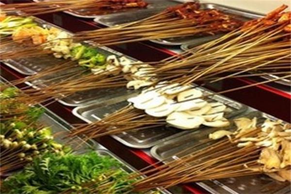 苏尝串串香