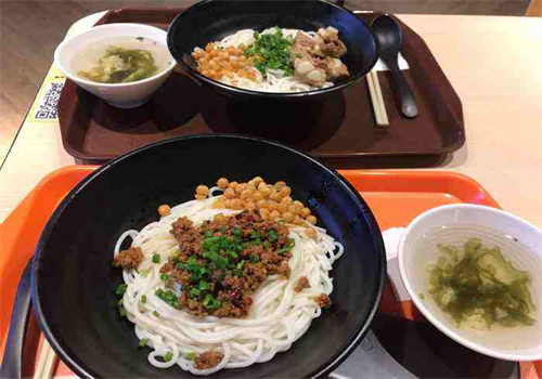 半路店江西米粉