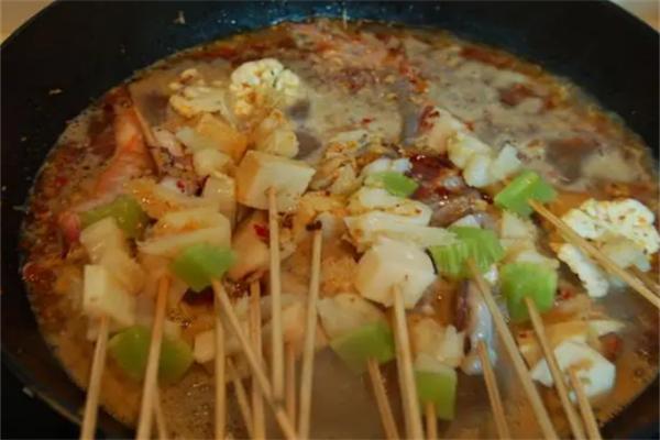 辣食尚串串香