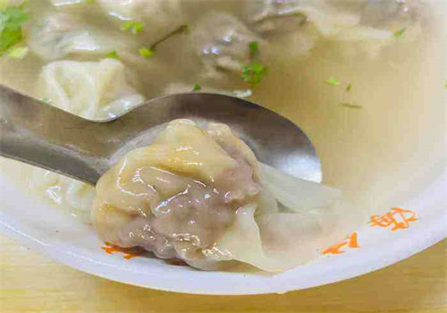 海信德馄饨