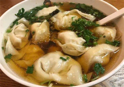 俏佬姥馄饨