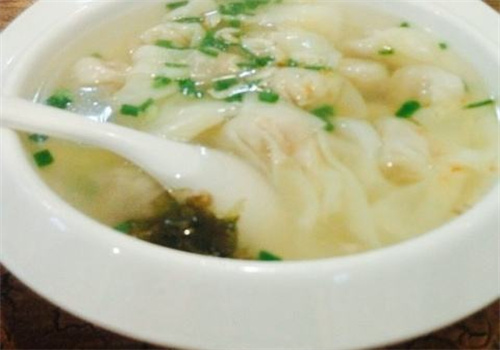 俏佬姥馄饨