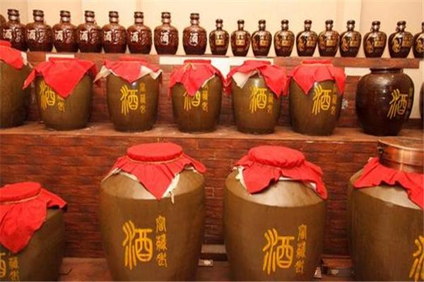 六花亭酒业