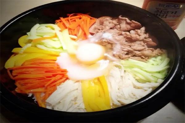 韩匠石锅拌饭