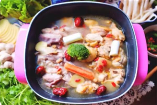客家九味猪肚鸡火锅店