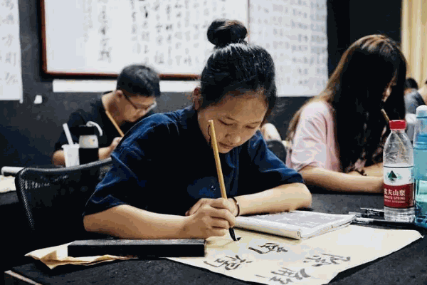 方未妙笔书法公司总部地址