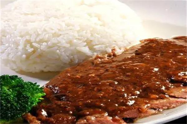 埃拉牛排饭