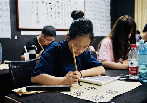 劲道书法