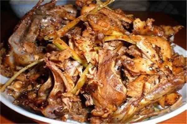 勿忘记熏拌鸡架