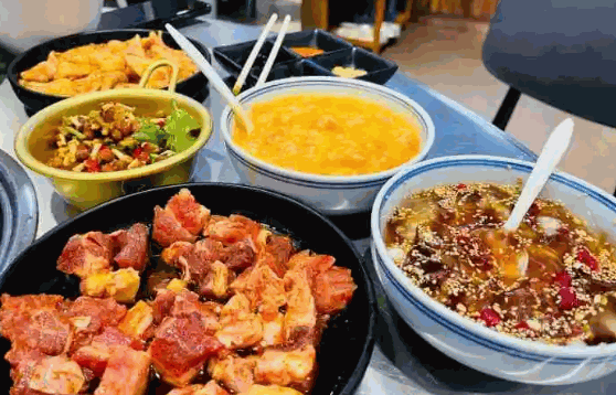 小碗儿烧烤店店怎么样？