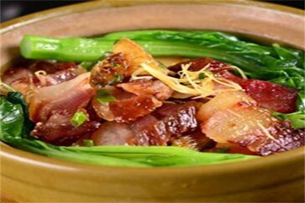 包满意煲仔饭