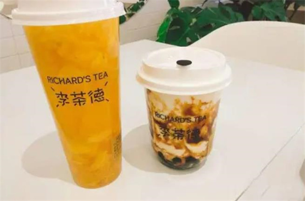 李茶德奶茶