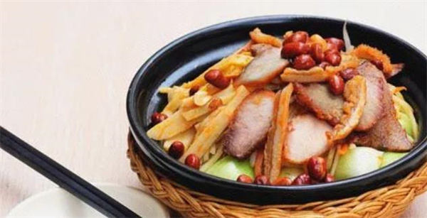 桂林米粉煲仔饭