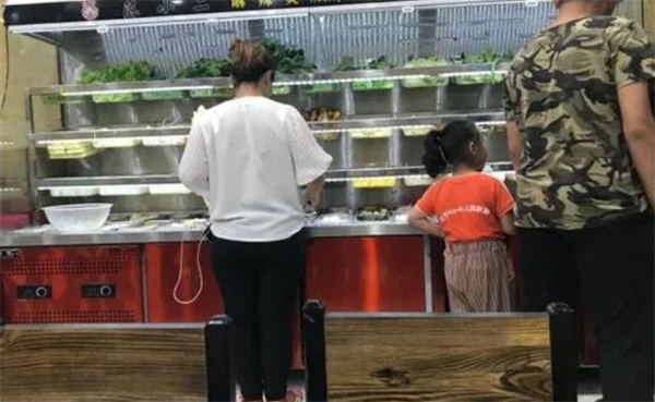 陈小二麻辣烫