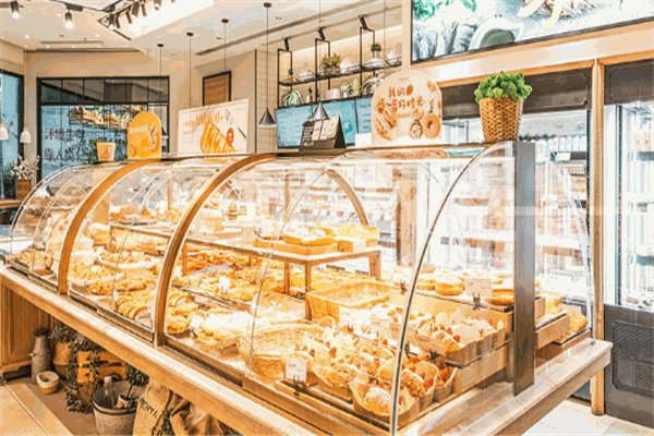 L’SENNA罗森尼娜蛋糕店