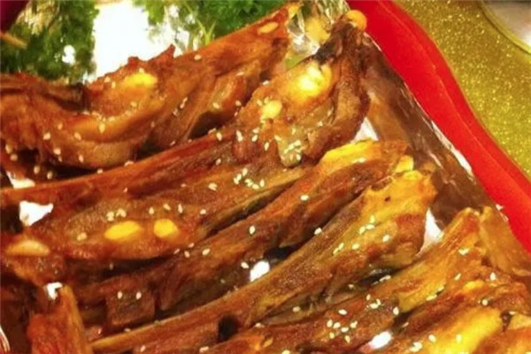 青青蒙原涮烤食府
