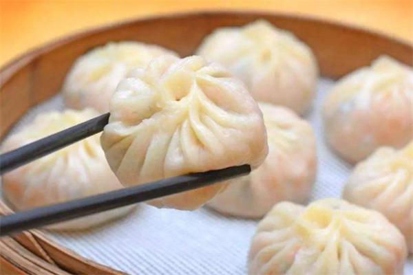 上海蟹黄灌汤包