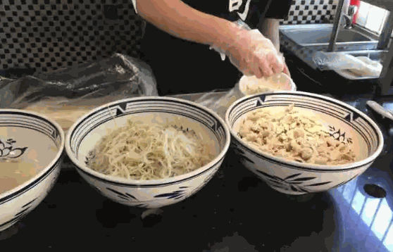 二胖擀面皮