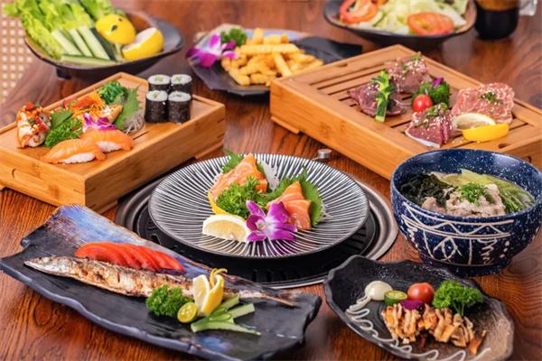 龙八日式烤肉