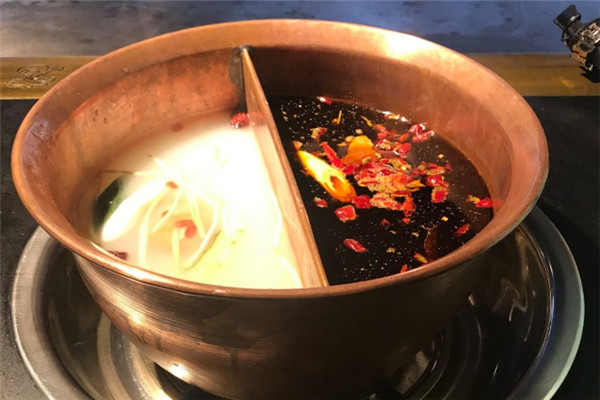 东方宴汤烤锅王