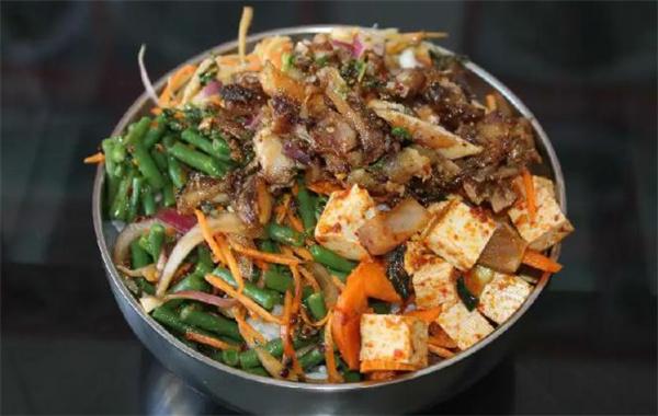 苏小饭烤肉拌饭
