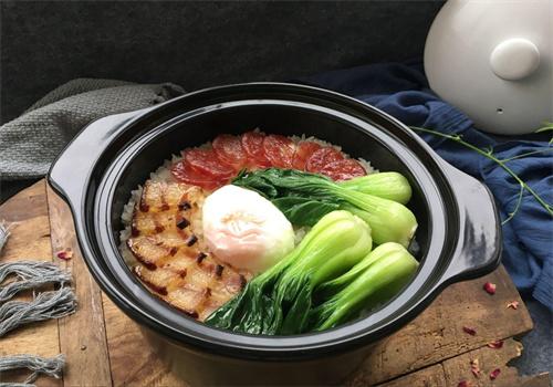 顶呱呱砂锅煲仔饭