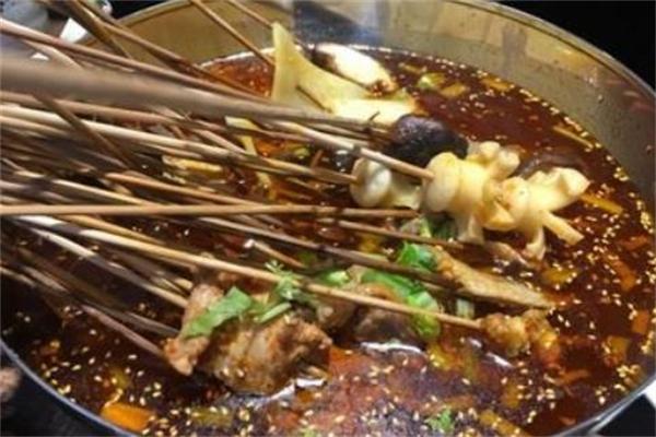 相聚醉串串