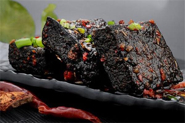 俺臭美臭豆腐加盟