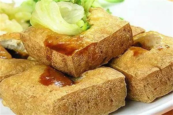 俺臭美臭豆腐加盟