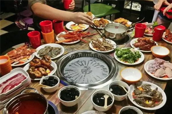 好朋友海鲜烧烤火锅